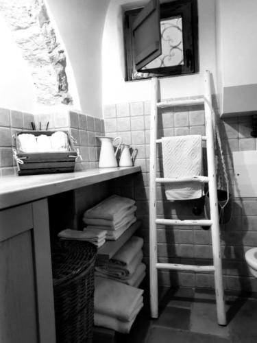 2cb01294-5525-4c17-8393-3e0eb22dab21