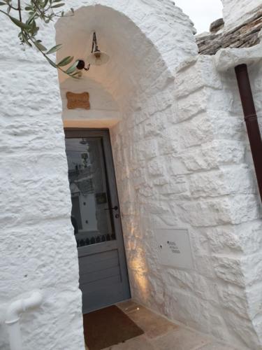 891ac797-3364-4b6b-b231-80d88077a2b9